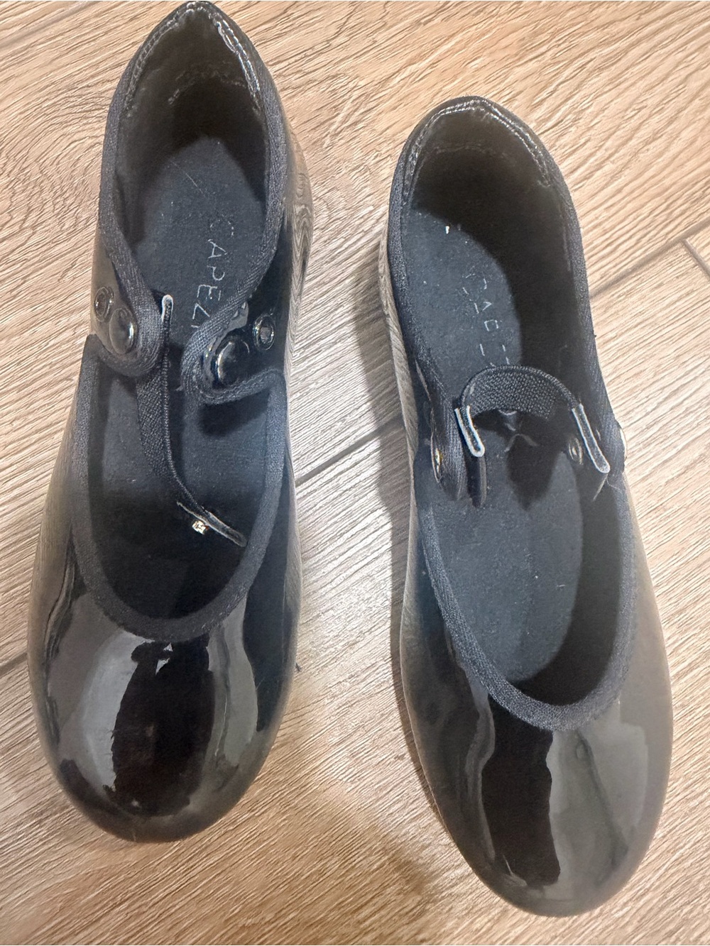Capezio Black Patent Mary Jane Ballet Flats for Kids